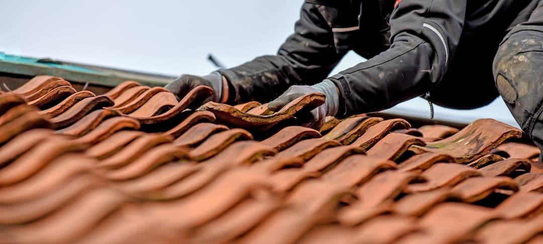 Replacing A Roof Tile